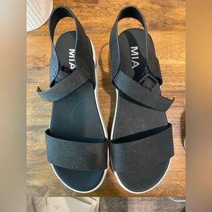MIA platform sandals